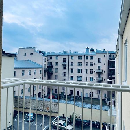 Stay Kamppi Apartment Helsínquia Exterior foto